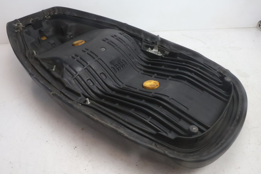 photo de ASIENTO HONDA FES PANTHEON 125 (2003 - 2007) - Otra perspectiva