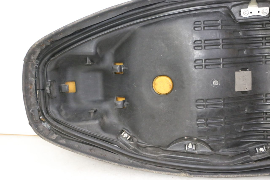 photo de ASIENTO HONDA FES S-WING SWING ABS 125 (2007 - 2015) - Foto de producto adicional