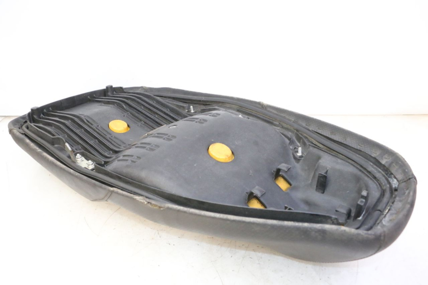 photo de ASIENTO HONDA FES S-WING SWING ABS 125 (2007 - 2015) - Marcados y referencias originales