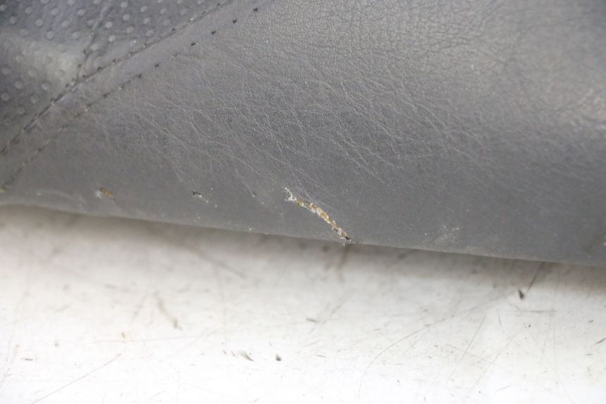 photo de ASIENTO HONDA FES S-WING SWING ABS 125 (2007 - 2015) - Otra vista del artículo