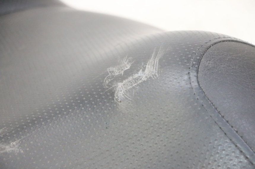 photo de ASIENTO HONDA FES S-WING SWING ABS 125 (2007 - 2015) - Ángulo de visión alternativo