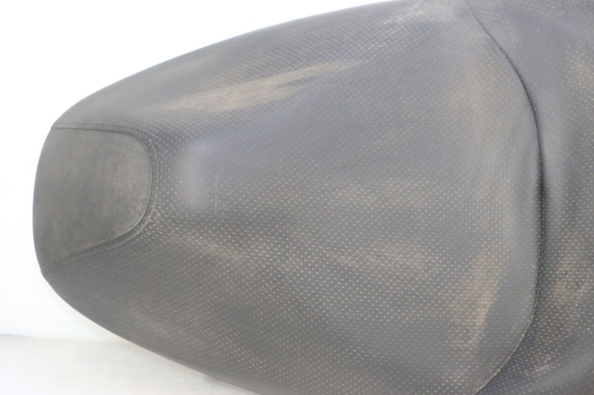 photo de ASIENTO HONDA FES S-WING SWING ABS 125 (2007 - 2015) - Marcados y referencias originales