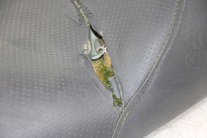 photo de ASIENTO HONDA FES S-WING SWING 125 (2007 - 2015) - Zoom estado de uso