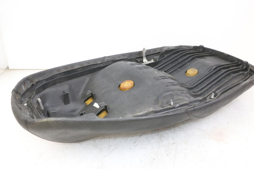 photo de ASIENTO HONDA FES S-WING SWING 125 (2007 - 2015) - Marcados y referencias originales