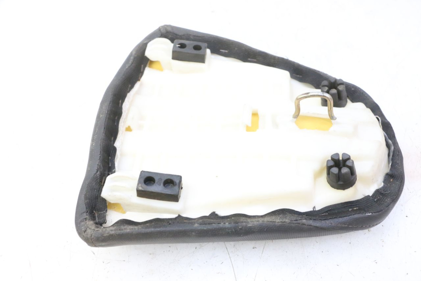 photo de ASIENTO STAHO FH 50 (2018 - 2019) - Primer plano técnico