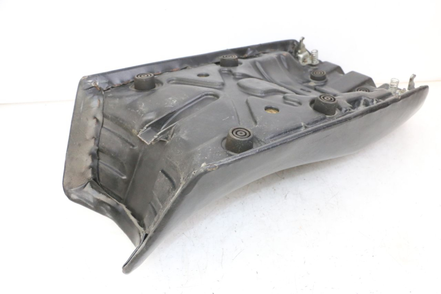 photo de ASIENTO YAMAHA FJ 36Y 1100 (1984 - 1985) - Detalle de la pieza