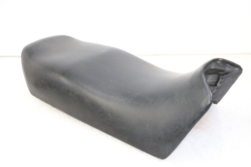 photo de ASIENTO YAMAHA FJ 36Y 1100 (1984 - 1985) - Zoom sobre los componentes