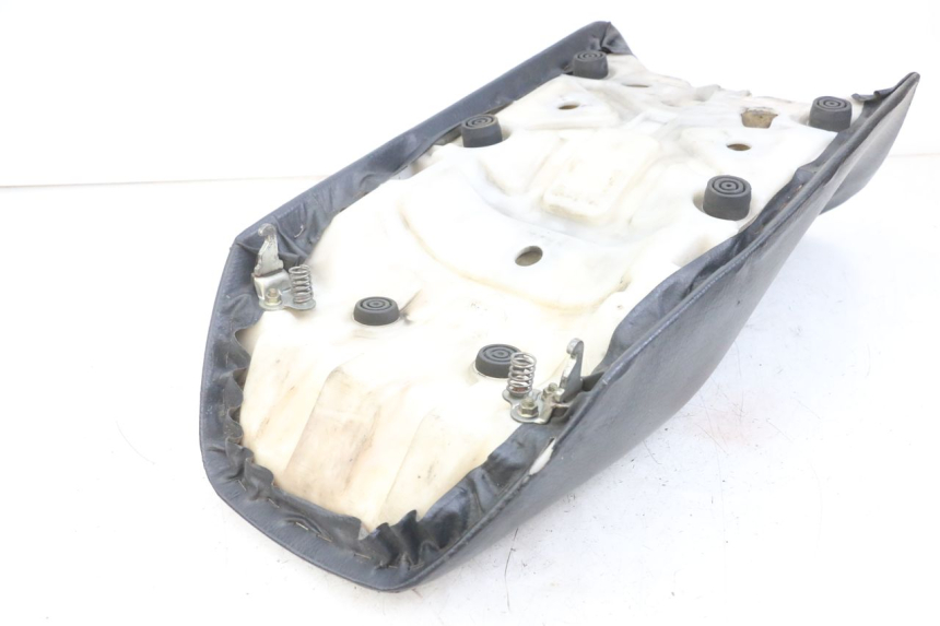 photo de ASIENTO YAMAHA FJ 3CX 1200 (1986 - 1996) - Detalles de los puntos de fijación