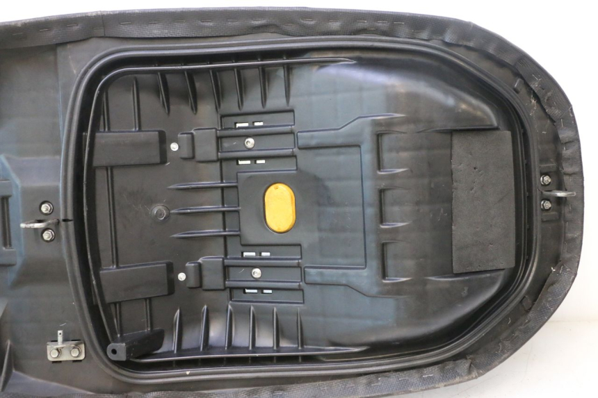 photo de ASIENTO HONDA FJS SILVER WING SILVERWING 400 (2005 - 2008) - Inspección visual detallada