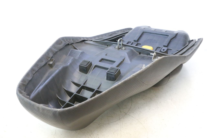 photo de ASIENTO HONDA FJS SILVER WING SILVERWING 400 (2005 - 2008) - Estado de la superficie y material