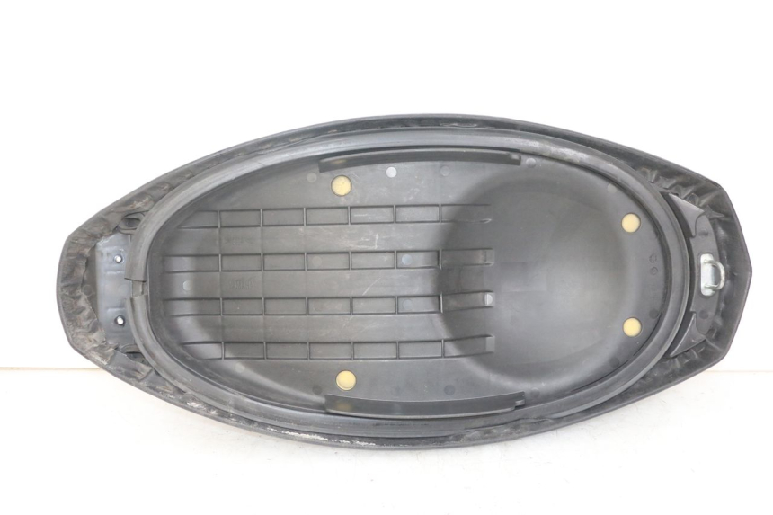 photo de ASIENTO MBK FLAME X 125 (2004 - 2007) - Estado de la superficie y material