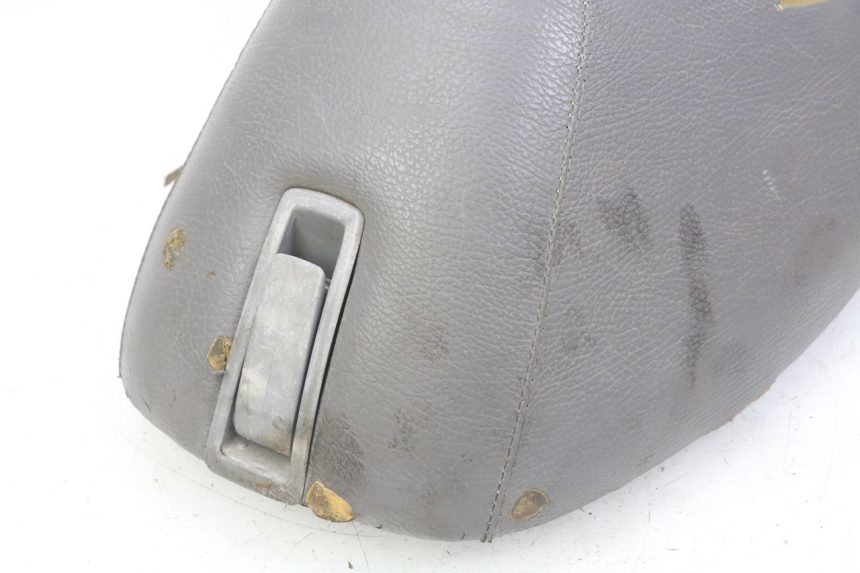 photo de ASIENTO MBK FLIPPER 50 (2004 - 2012) - Zoom estado de uso