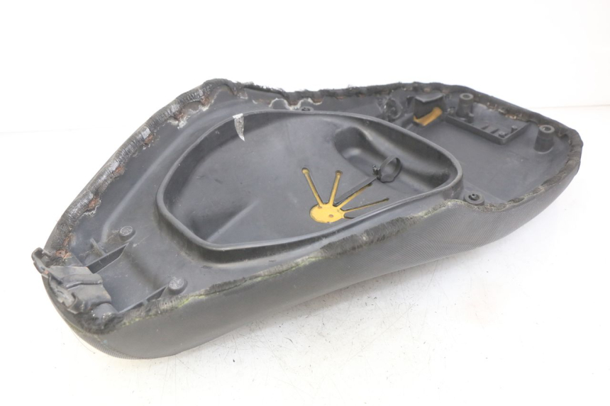 photo de ASIENTO PIAGGIO FLY 2T 50 (2004 - 2017) - Foto de producto adicional
