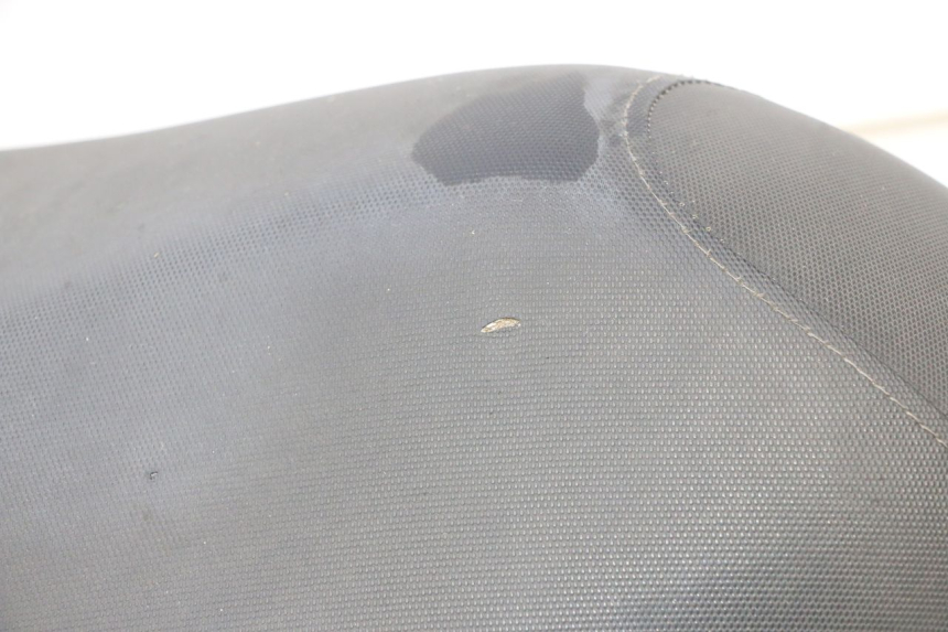 photo de ASIENTO PIAGGIO FLY 2T 50 (2004 - 2017) - Zoom sobre los componentes