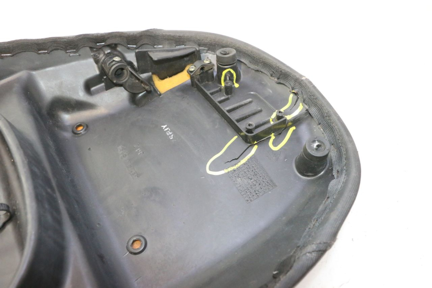 photo de ASIENTO PIAGGIO FLY 2T 50 (2004 - 2017) - Zoom calidad de ocasión