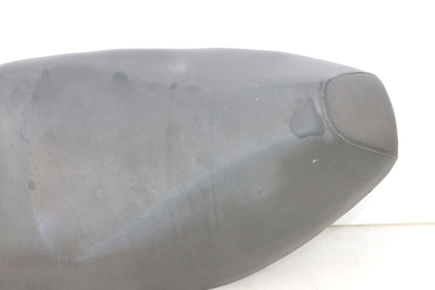 photo de ASIENTO PIAGGIO FLY 2T 50 (2004 - 2017) - Otra perspectiva