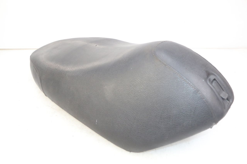 photo de ASIENTO PIAGGIO FLY 4T 50 (2013 - 2017) - Otra perspectiva