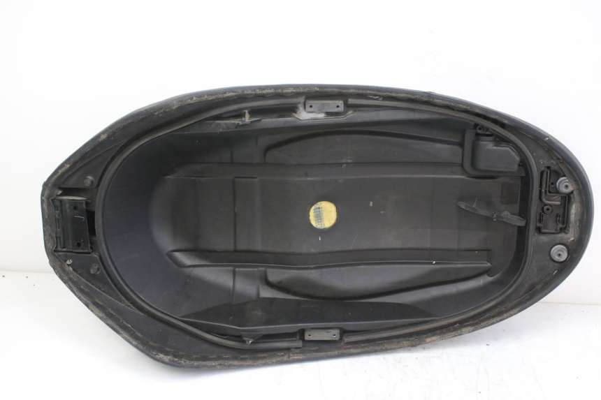 photo de ASIENTO PIAGGIO FLY 4T 50 (2013 - 2017) - Detalle de la pieza