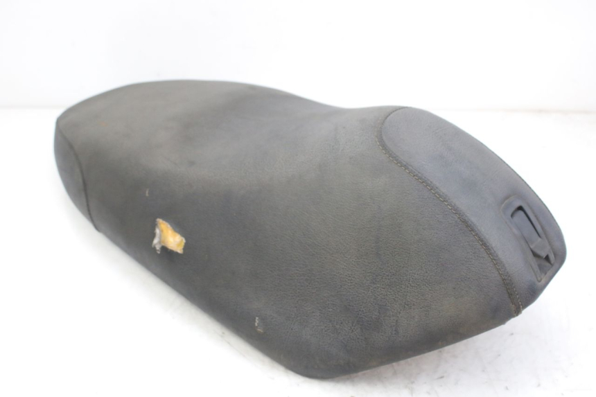 photo de ASIENTO PIAGGIO FLY 4T 50 (2013 - 2017) - Otra vista del artículo