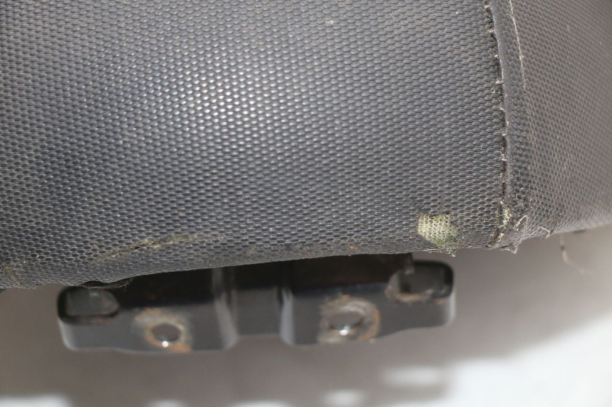 photo de ASIENTO PIAGGIO FLY 4T 50 (2004 - 2010) - Características distintivas