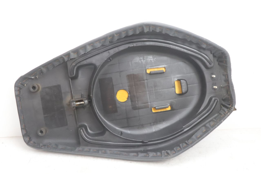 photo de ASIENTO KEEWAY FOCUS 50 (2006 - 2009) - Estado de la superficie y material