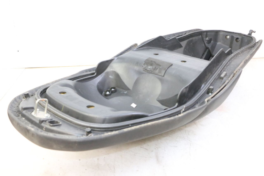 photo de ASIENTO HONDA FORZA ABS 300 (2013 - 2017) - Detalle de la pieza
