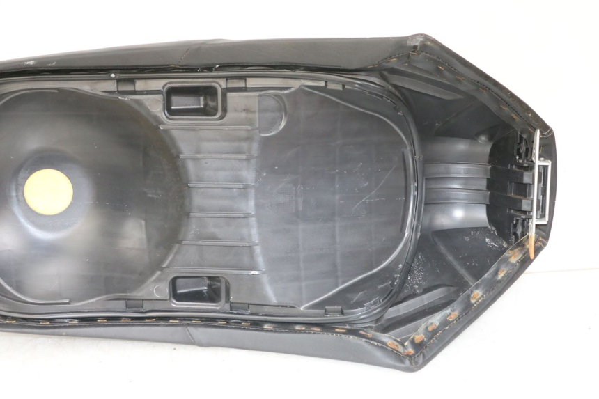 photo de ASIENTO PEUGEOT GEOPOLIS RS 125 (2007 - 2009) - Otra vista del artículo