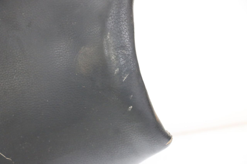 photo de Asiento HYOSUNG GF 125 (2001 - 2005) - Zoom sobre los componentes