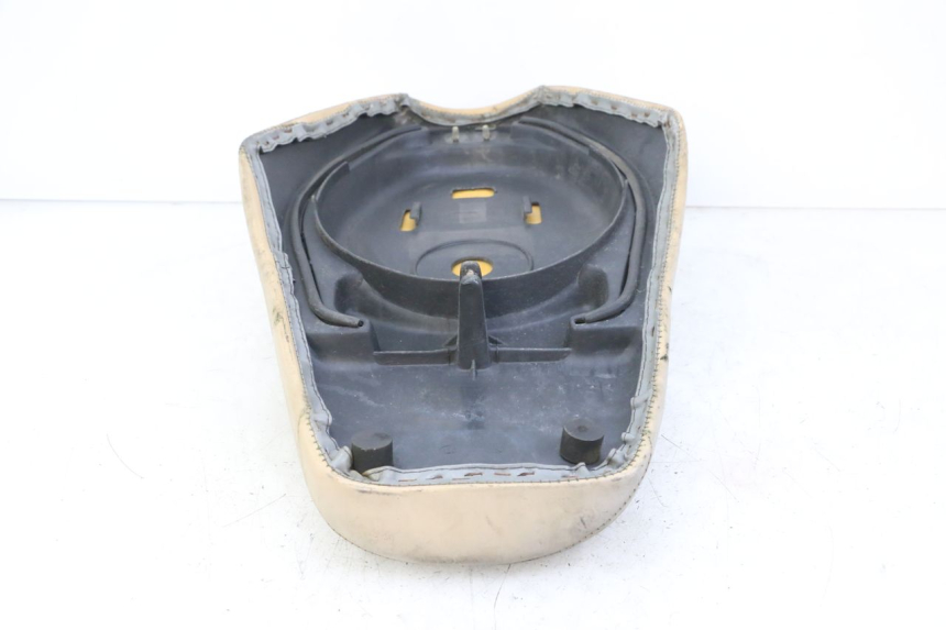 photo de ASIENTO GOES WIKI 125 (2010 - 2015) - Primer plano técnico