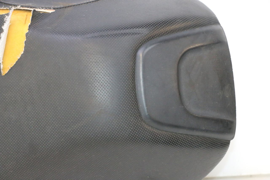 photo de ASIENTO GILERA GP 800 (2007 - 2013) - Detalle de la pieza