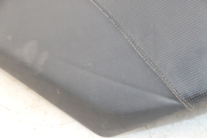 photo de ASIENTO GILERA GP 800 (2007 - 2013) - Detalle de la pieza