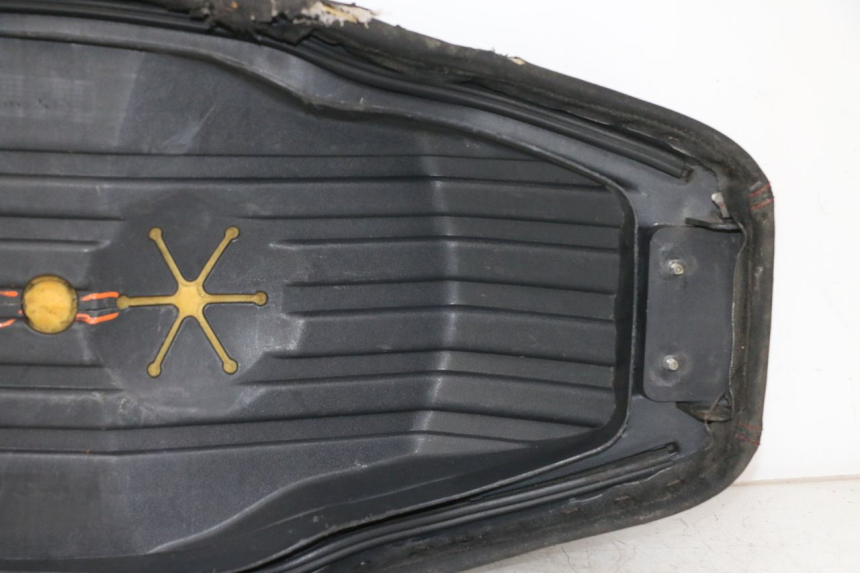 photo de ASIENTO NECO GPX LC 2T 50 (2014 - 2018) - Enfoque en la estructura