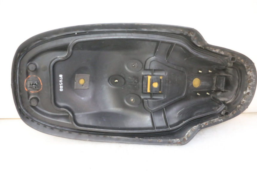 photo de ASIENTO KYMCO GRAND DINK 125 (2008 - 2014) - Vista general del producto