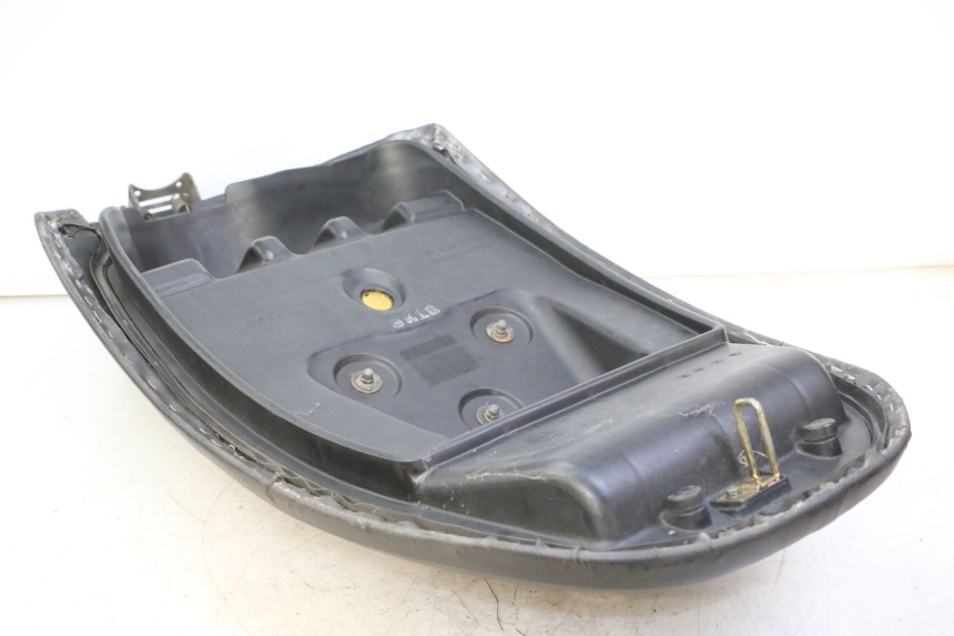 photo de ASIENTO KYMCO GRAND DINK 125 (2002 - 2007) - Recambio usado revisado