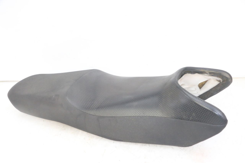 photo de ASIENTO SUZUKI GS GSE 500 (2001 - 2003) - Estado de la superficie y material