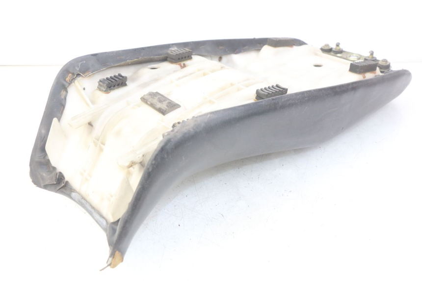 photo de ASIENTO SUZUKI GSX-F GSX  F 1100 (1988 - 1994) - Zoom estado de uso