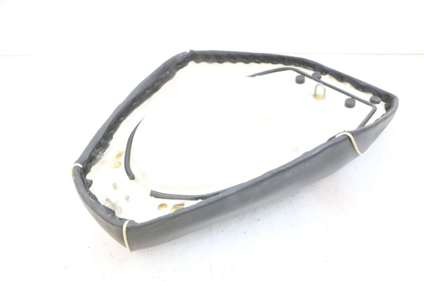 photo de ASIENTO EUROCKA GTR 50 (2018 - 2021) - Detalles de los puntos de fijación