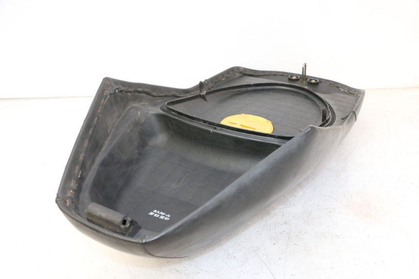 photo de ASIENTO DAELIM HISTORY 125 (2001 - 2002) - Zoom sobre los componentes