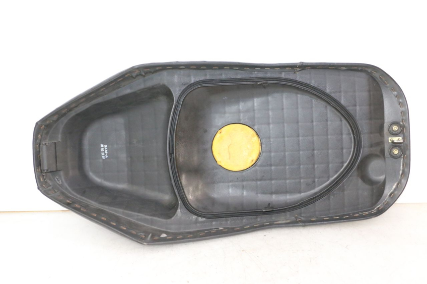 photo de ASIENTO DAELIM HISTORY 125 (2001 - 2002) - Inspección visual detallada