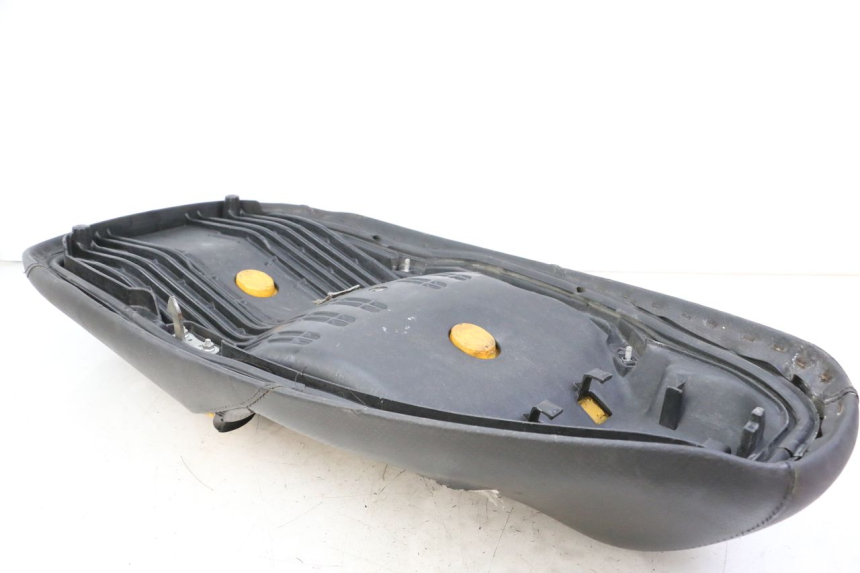 photo de ASIENTO HONDA FES S-WING SWING ABS 125 (2007 - 2015) - Marcados y referencias originales