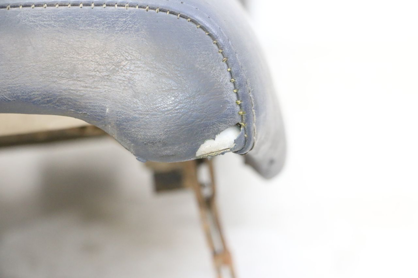 photo de ASIENTO HONDA MTX TC02 125 (1987 - 1989) - Primer plano de alta resolución