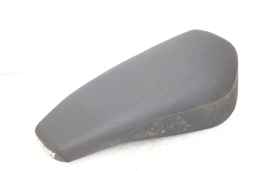 photo de ASIENTO KEEWAY HURRICANE 50 (2006 - 2019) - Primer plano de alta resolución