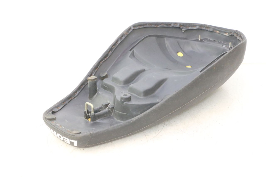 photo de ASIENTO KEEWAY HURRICANE 50 (2006 - 2019) - Primer plano técnico