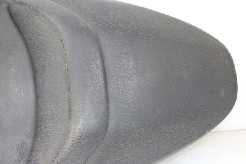 photo de ASIENTO PIAGGIO IE MP3 YOURBAN 300 (2011 - 2016) - Detalle de la pieza