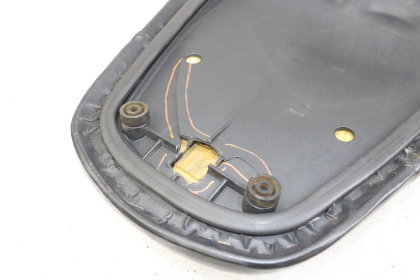 photo de ASIENTO SYM JET 14 4T 50 (2018 - 2022) - Zoom sobre los componentes