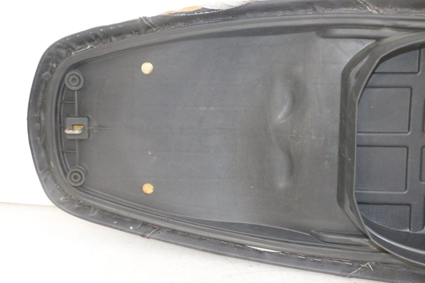 photo de ASIENTO SYM JET 14 4T 50 (2018 - 2022) - Características distintivas