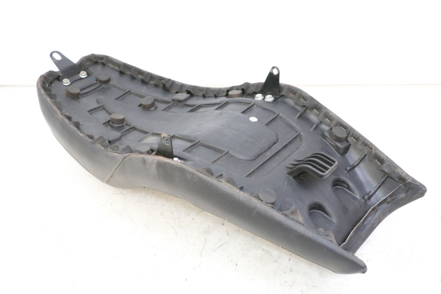 photo de ASIENTO KEEWAY K-LIGHT KLIGHT 125 (2018 - 2025) - Primer plano técnico