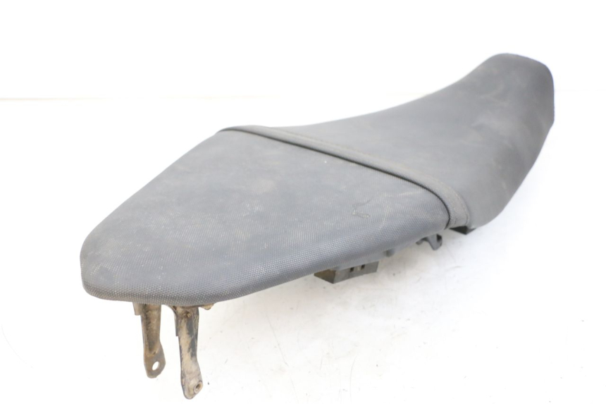 photo de ASIENTO KYMCO K-PW K-PIPE 50 (2012 - 2017) - Detalles de los puntos de fijación