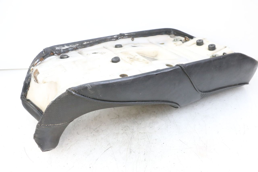 photo de ASIENTO KAWASAKI GTR 1000 (1994 - 2004) - Zoom estado de uso
