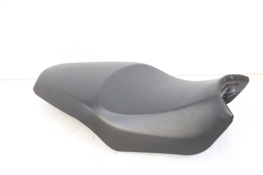 photo de ASIENTO KIDEN KD125-G 125 (2018 - 2022) - Detalles de los puntos de fijación